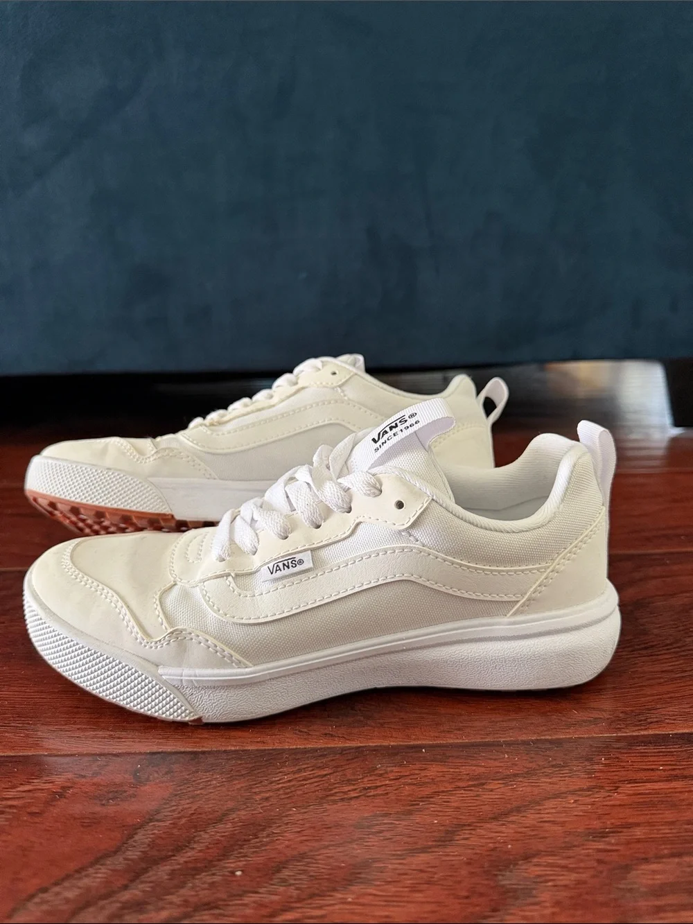 Vans® Range EXP Women's Shoes - Picture 1 of 6